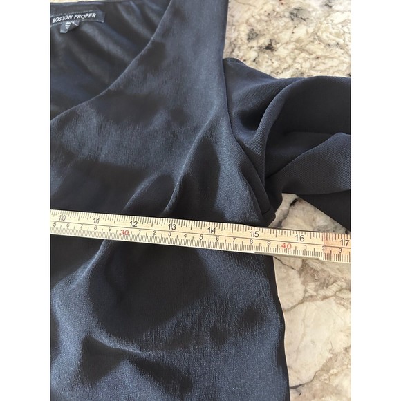 Boston Proper Blouse Women’s Small Black Cold Shoulder Shirt Top Short Sleeve - Picture 12 of 12